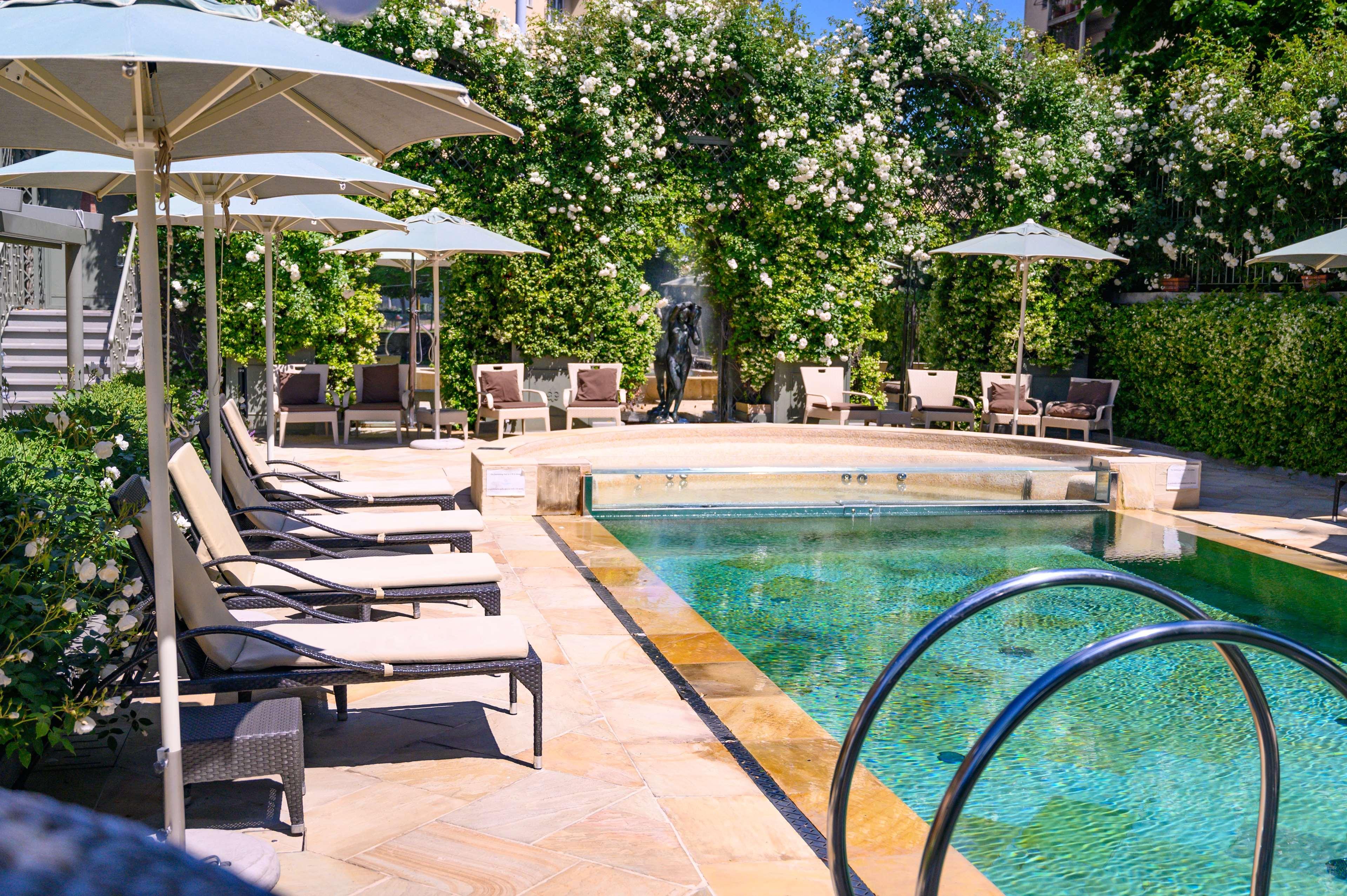 Ville Sull'Arno Флоренция Екстериор снимка The pool at the Mandarin Oriental, Paris