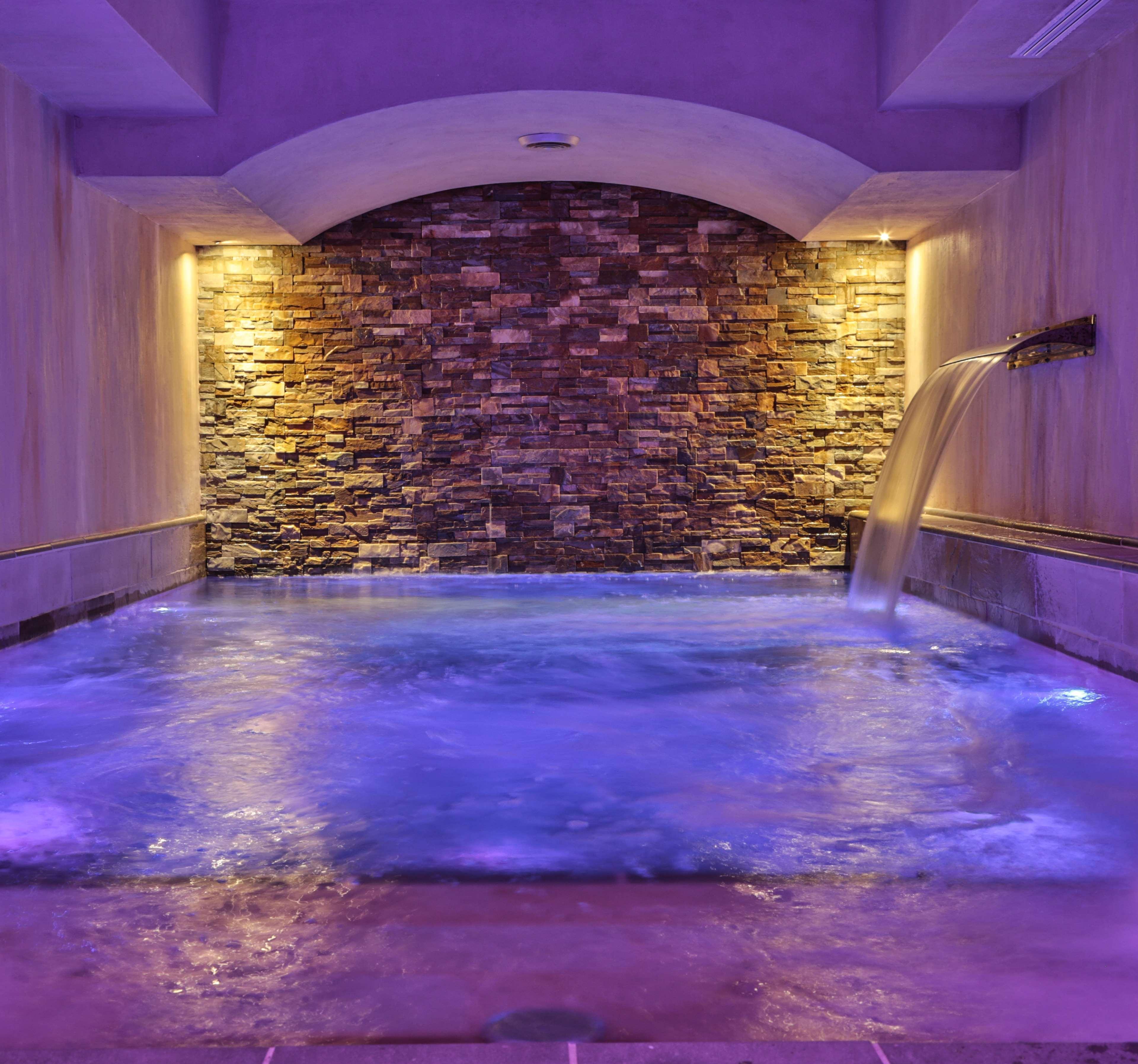 Ville Sull'Arno Флоренция Екстериор снимка The spa at The Ivy Spa