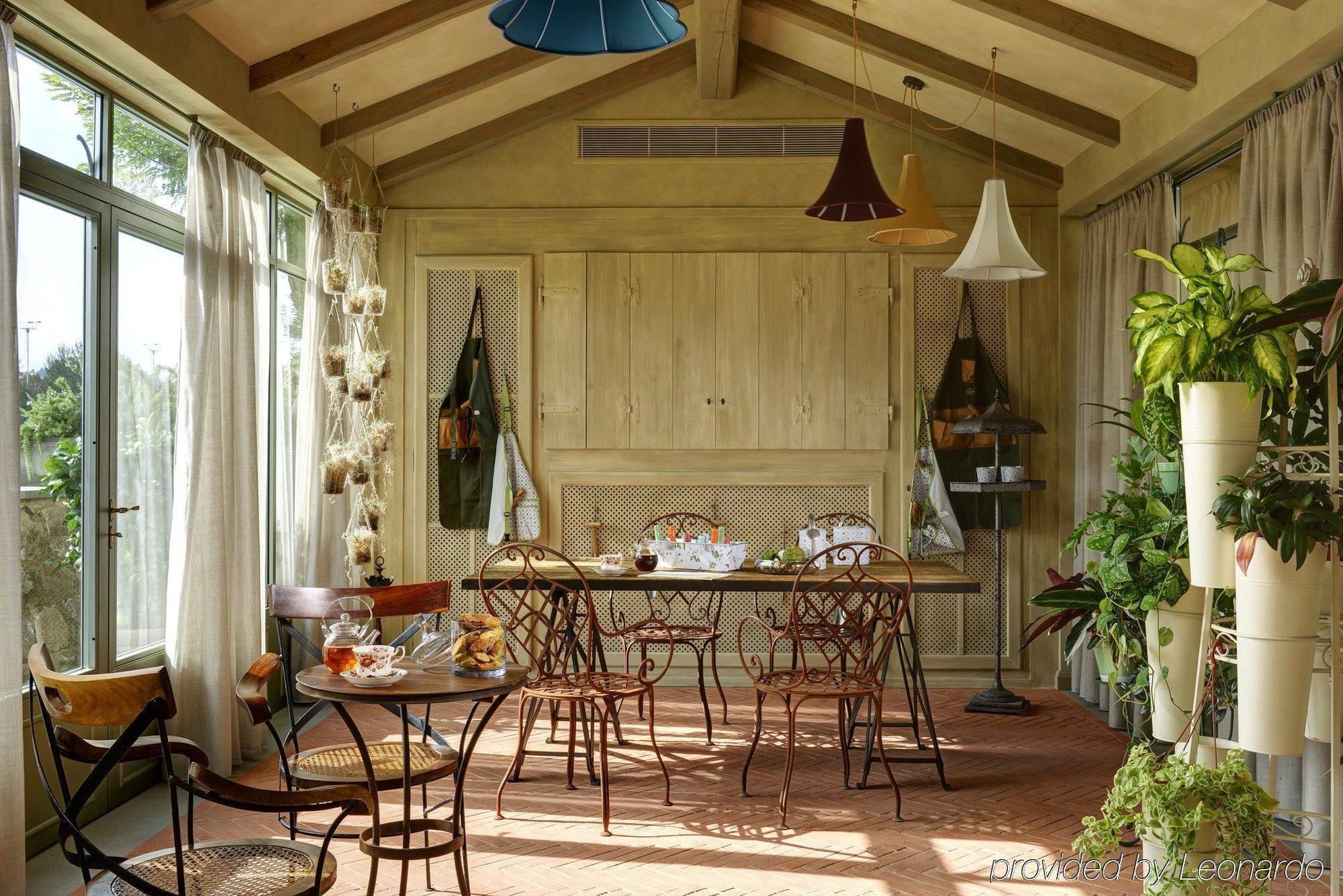 Ville Sull'Arno Флоренция Екстериор снимка A conservatory