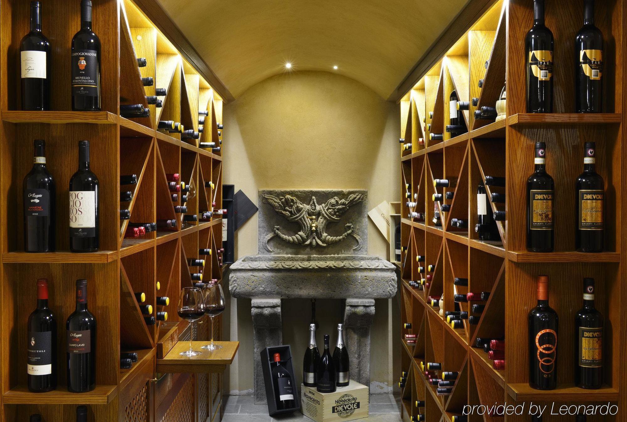 Ville Sull'Arno Флоренция Екстериор снимка Wine cellar