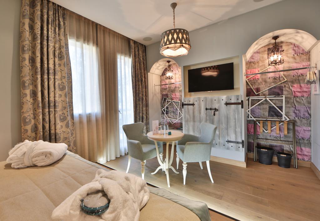 Ville Sull'Arno Флоренция Екстериор снимка A room at the hotel