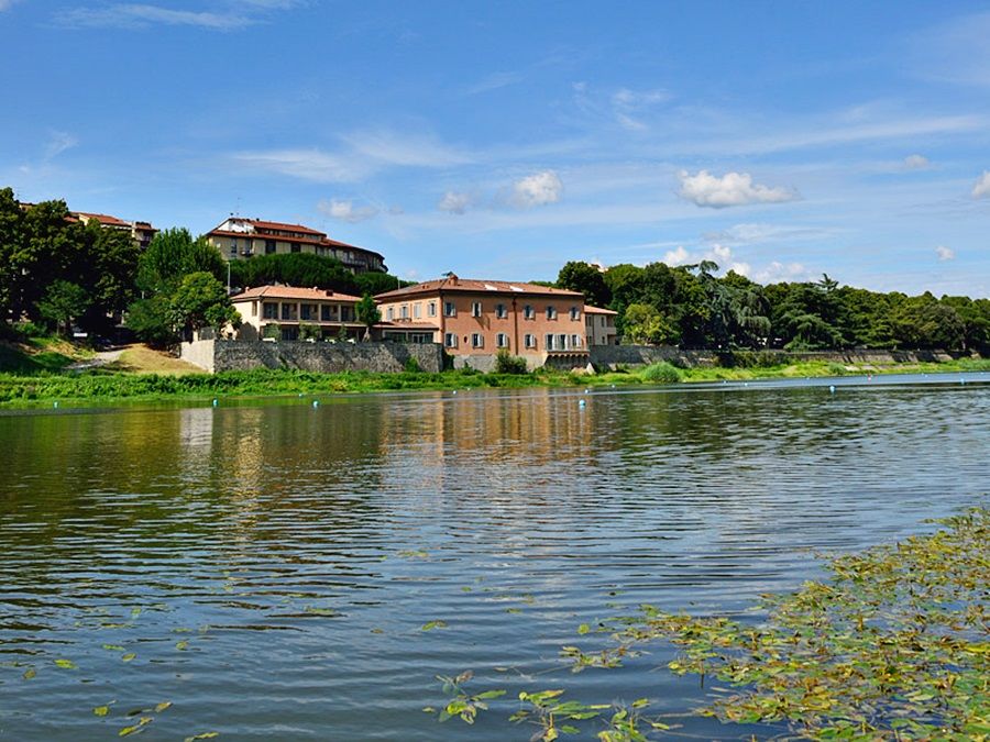 Ville Sull'Arno Флоренция Екстериор снимка The Arno at San Michele veduta