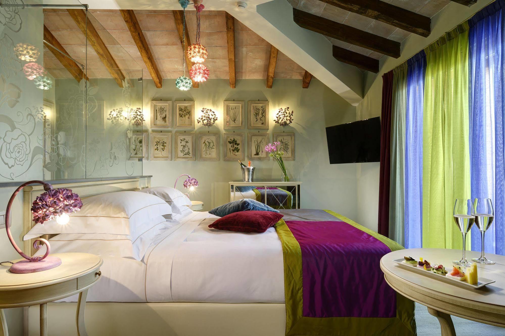 Ville Sull'Arno Флоренция Екстериор снимка A room at the hotel